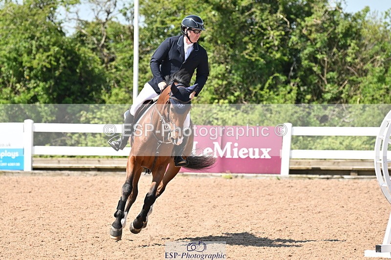 240509A-120732-01670 - Cls 2 Discovery and 1m Open