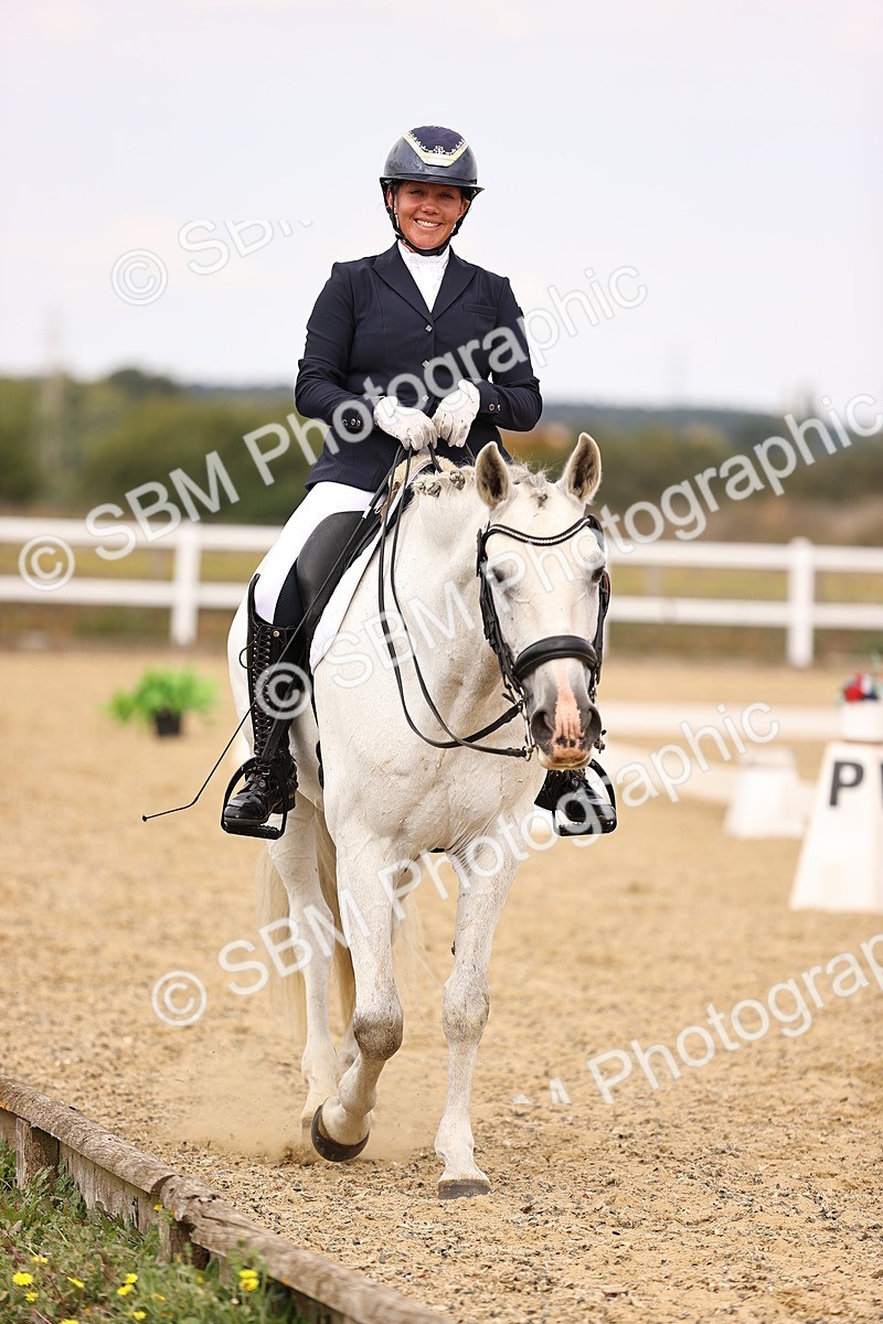 SBM_012973 - Class 2 - Advanced Medium 5 - 10.35-11.55