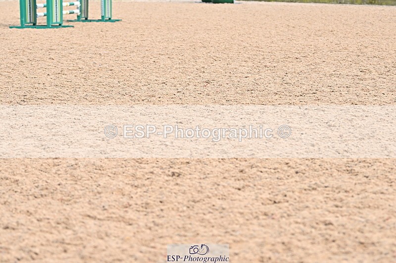 240506A-170035-10272 - Cls 22 Schools 80cm