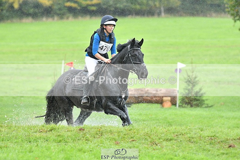 251025A-133121-20013 - F-470-Hannah.Cliffe