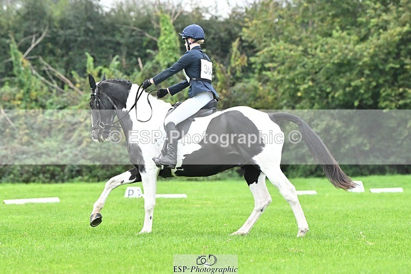 241024-101529-02138 - 303-Beatrice.Southcombe-COUSIN.JERRY