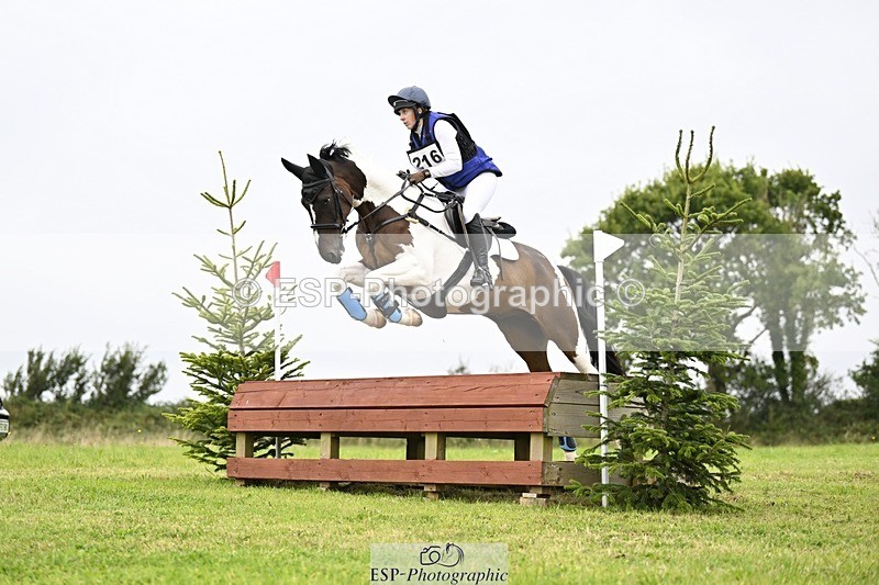 240831A-153743-05003 - 216-Becca.Midwinter-FIVALE.FULL.MONTY