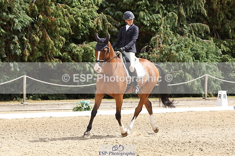 250809A-142402-03985 - 023-Abbie.BurbidgeFeeling.Fantastic