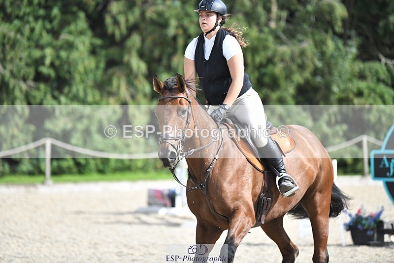 230908-152107-02448 - Cls 8 Snr 1.05m Open