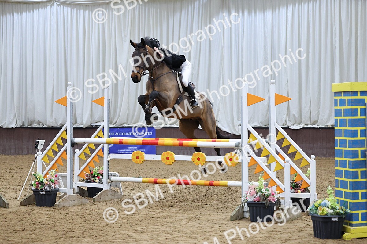 SBM_006496 - Class 23 - Senior Newcomers - 1.10m Open