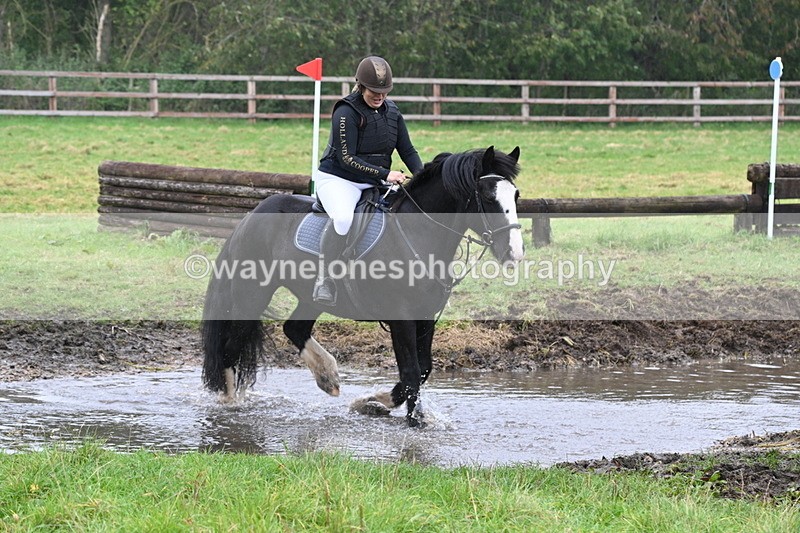 WJ6_9523 - Time at Photographer 14:46 to 14:57