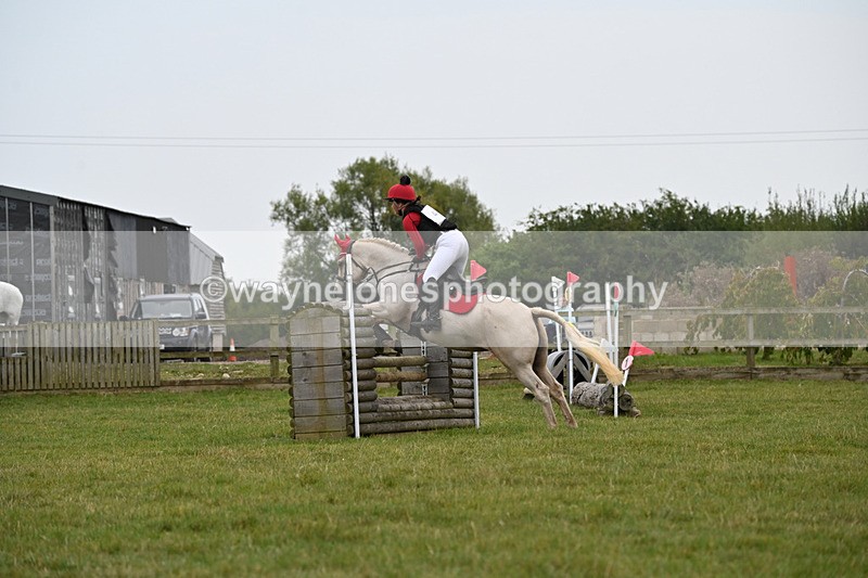 WJ6_3259 - 80cm XC Time 15:45 to 16:02