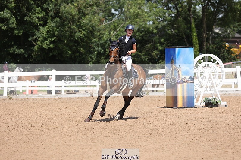 240718A-130242-05367 - Cls 9, 1 Star Bronze Tour 1.10m