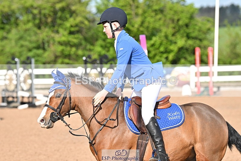 240504A-091726-00071 - Cls 11 Clear Round 50cm