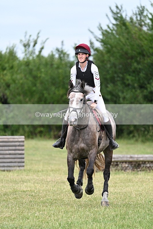 WJ7_5276 - 60cm XC Time 10:17 to 10:49