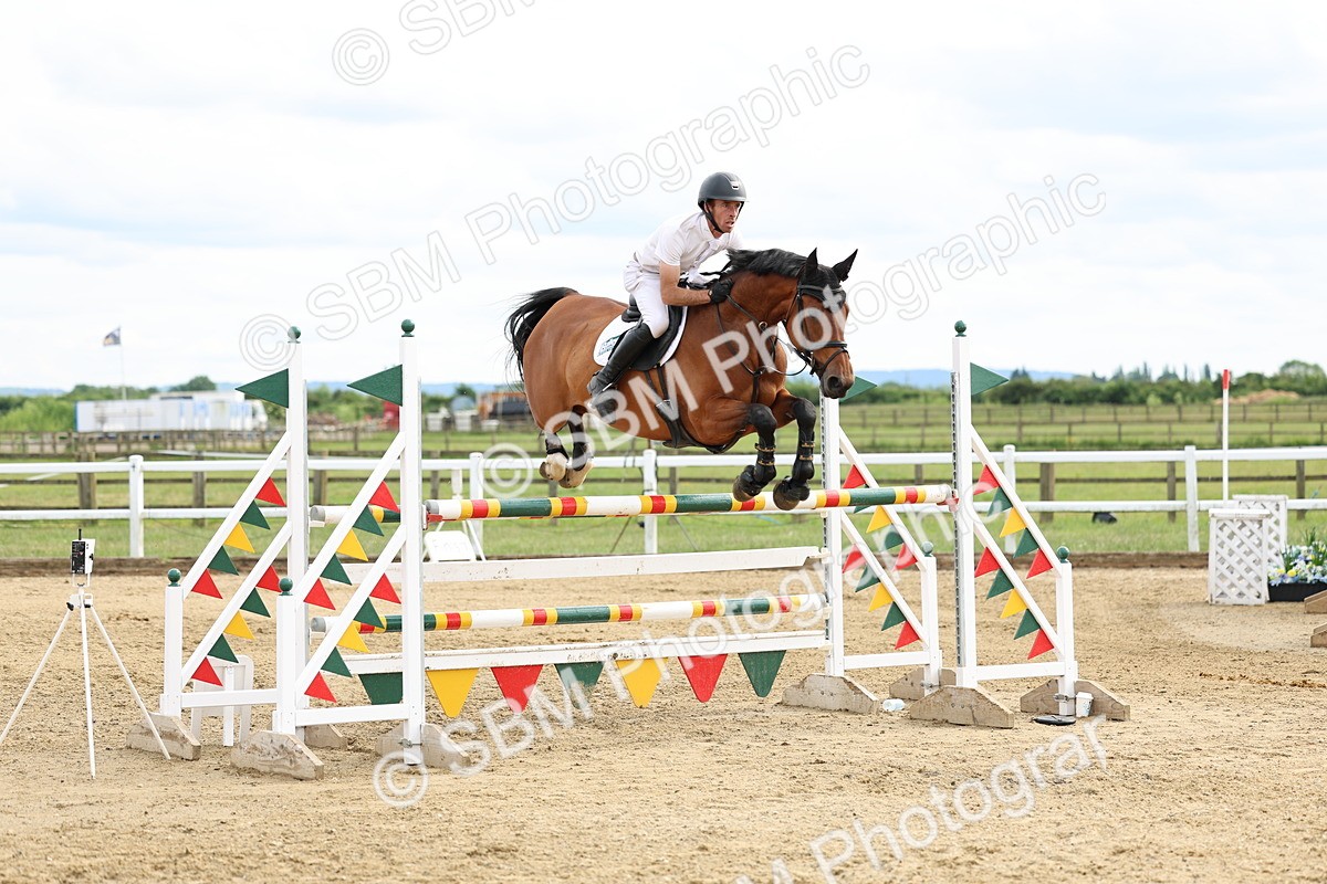 SBM_006461 - Class 20 - Senior Foxhunter - 1.20m