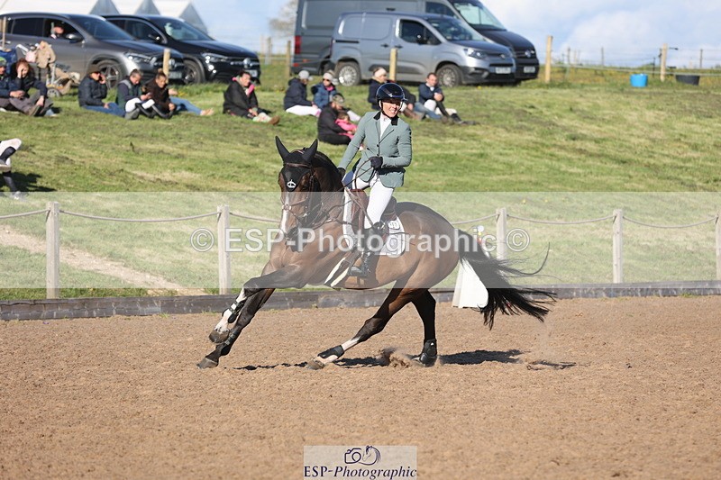 240419A-174228-09939 - Cls 10, 2 Star Big Tour 145cm  Break to End