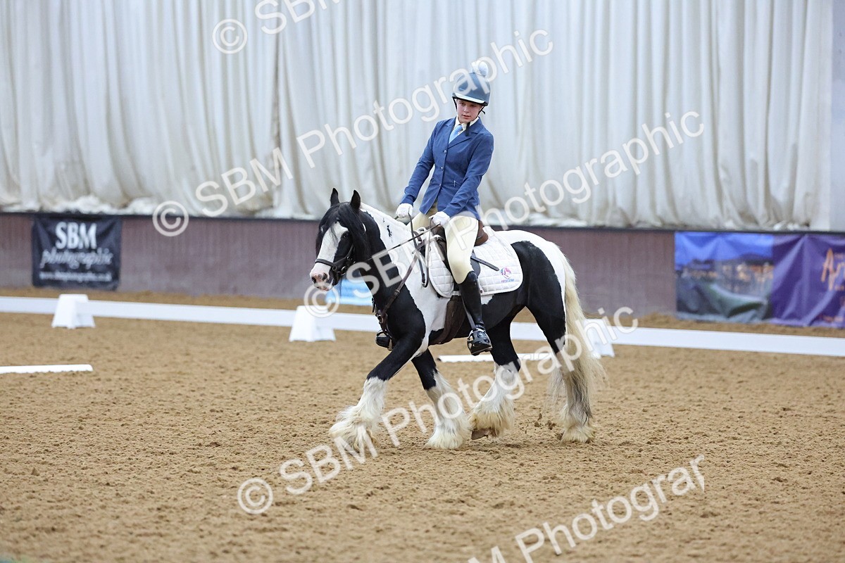 SBM_000225 - Class 2 - Intro 3 Championship - 8.51-9.47