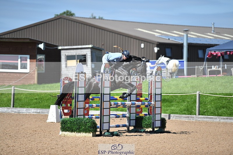 230903A-132455-04775 - Cls 15B U21 Intro 1m