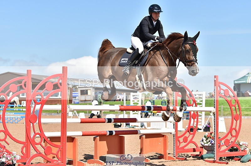 230810A-115512-00976 - Cls 9 Foxhunter