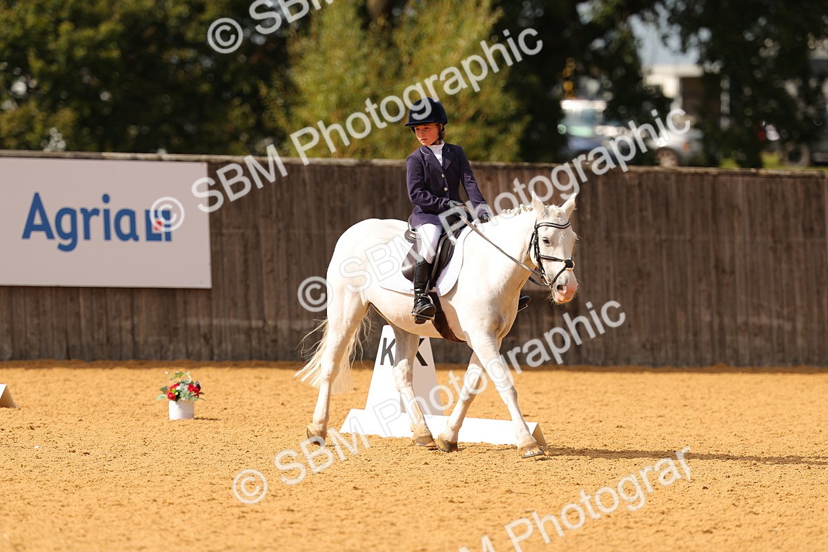 SBM_48274 - D22 - Junior Championship - Intro B