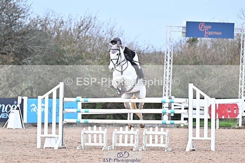251126-133254-00591 - Cls 5 Foxhunter and 1.20m