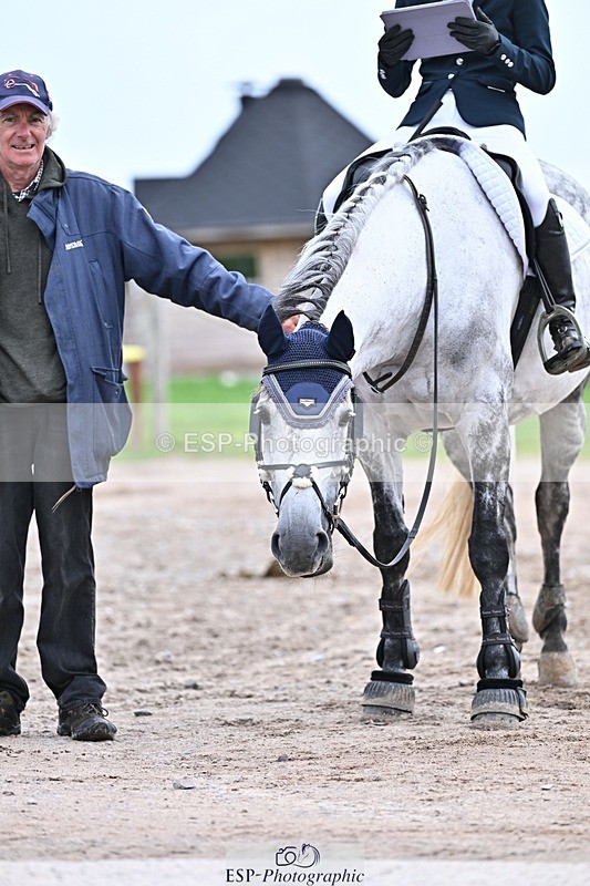 250914-100102-08291 - Cls 32 Snr British Novice and 90cm Open