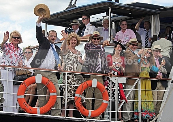 090704 CAVERSHAM PRINCESS IMG_8427 - HENLEY REGATTA  SATURDAY 4th JULY 2009