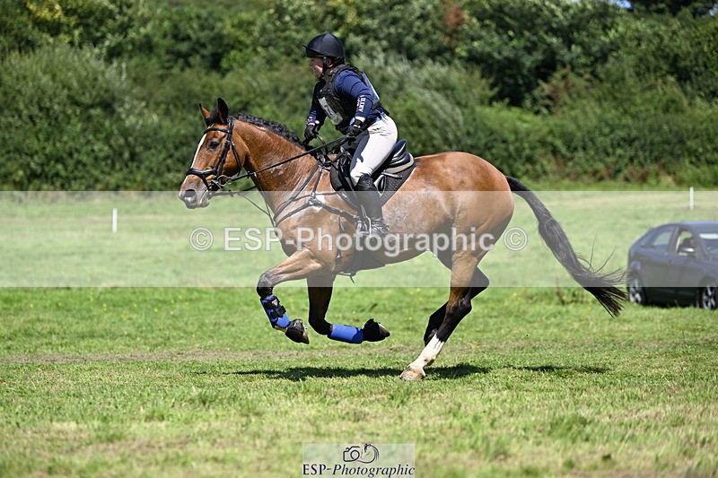 240811A-130339-03263 - 077-