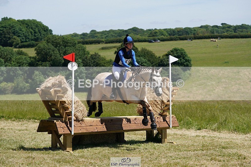240629X-133942-3364 - 151-Issy_Baldock-CREGGS_DUN