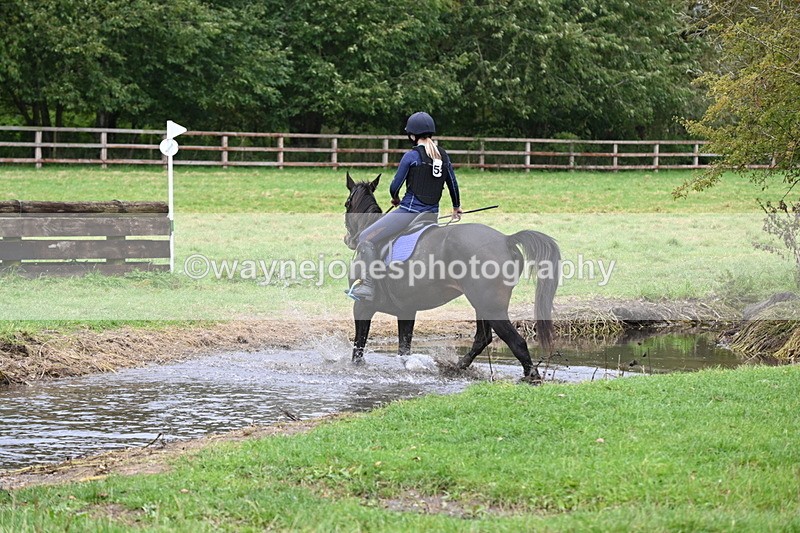 WJ6_2879 - Time at Photographer 11:01 to 11:20