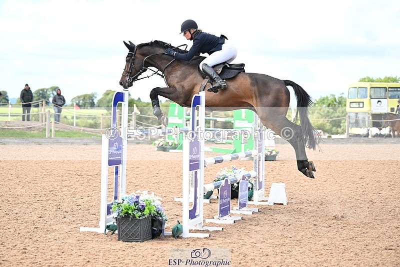 240912A-142349-02171 - Cls 5 National 1.30m Open