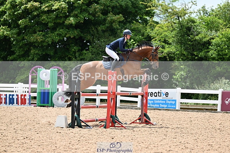 240605A-133650-00590 - Cls 3 Snr 1.05m Open