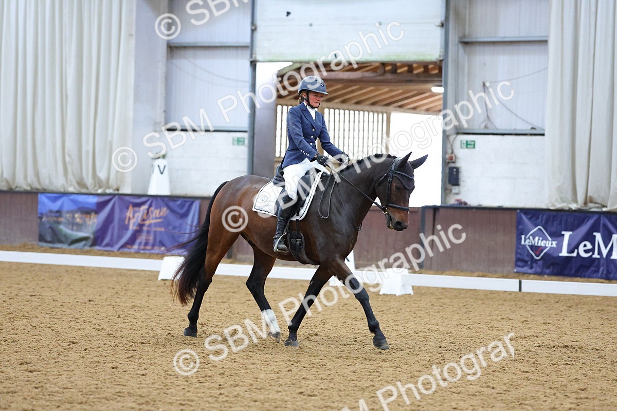 SBM_000574 - Class 2 - Intro 3 - Championship 9.54-10.50