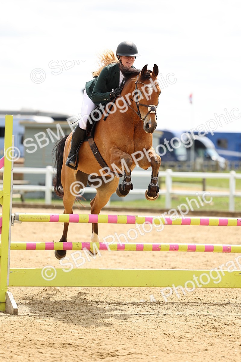 SBM_005147 - Class 18 - Senior 1.05m Open