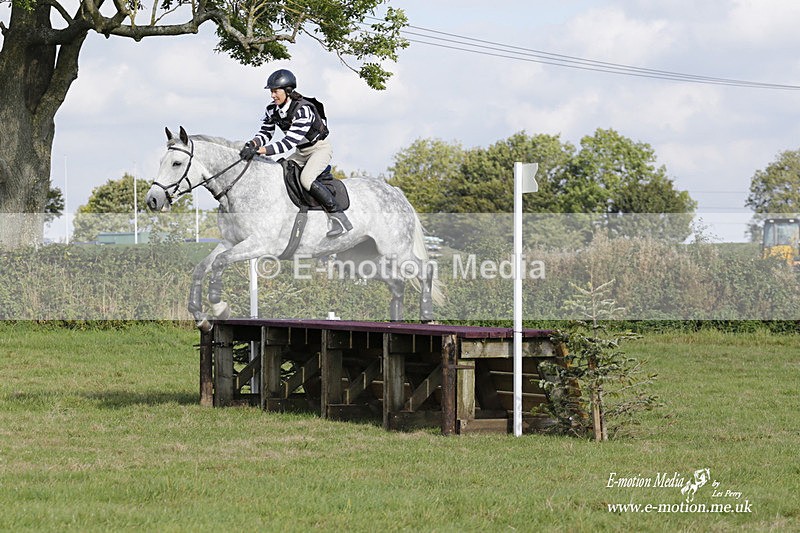  WWHT 171021 3246 - Intermediate (0.90m)  17/10/21