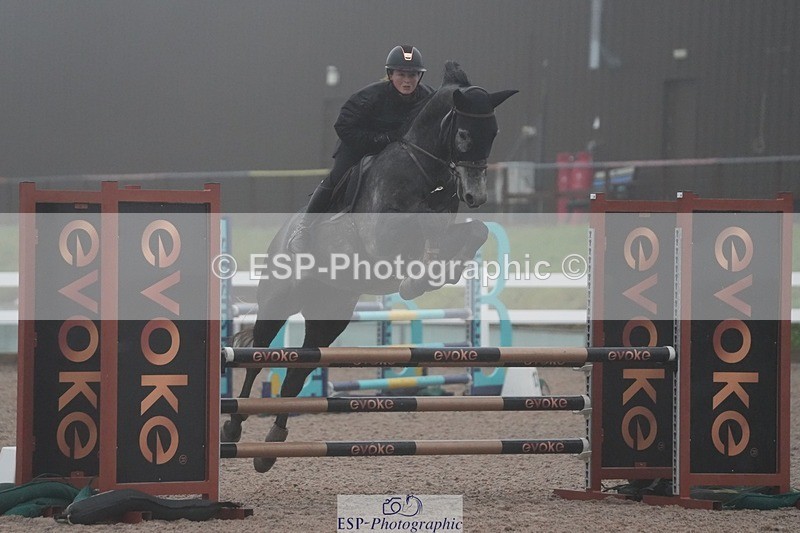 251207-094907-01526 - Cls 16 Blue Chip Winter Qualifier and 90cm