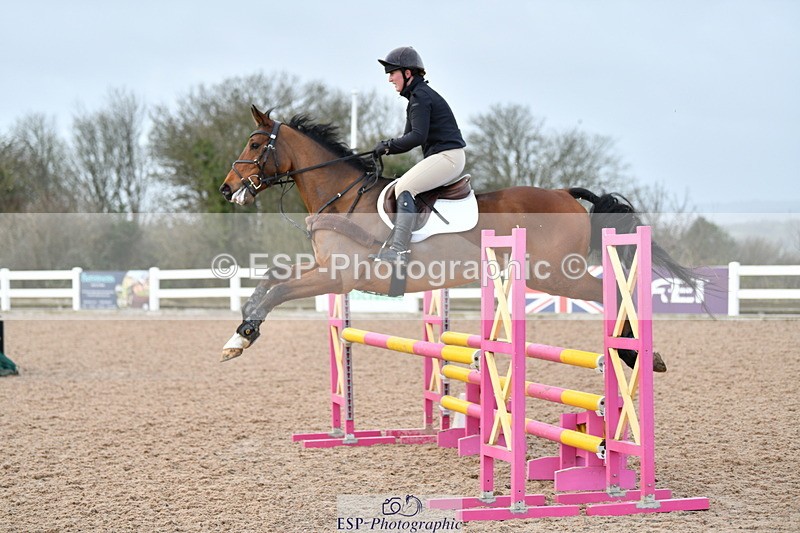 240124A-102513-00101 - Cls 1 British Novice & 90cm Open