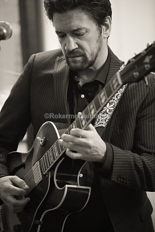 NKC-18 - Denny Illet and chums plays tribute to Nat King Cole