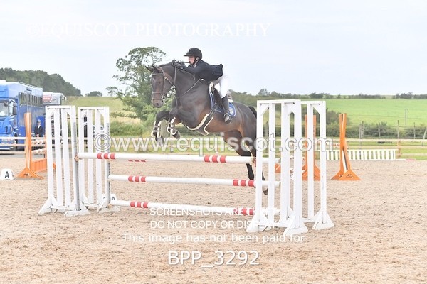 BPP_3292 - CLASS 5 Senior Newcomers/ 1.10m Open