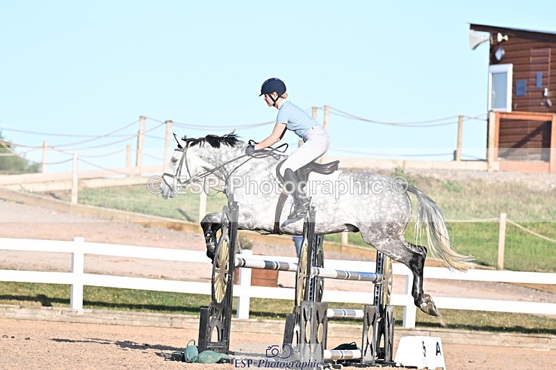 250708A-191852-00774 - 110cm Classes