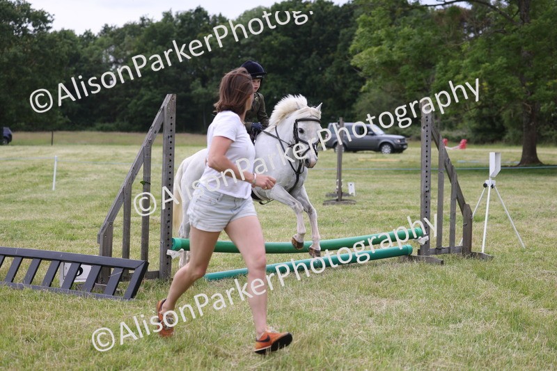 20260614-4416 - Class 25 - Horse and Hound Jumping