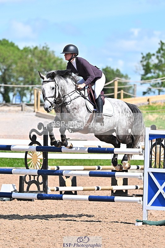 240619A-154540-00961 - Cls 5 Snr Foxhunter and 1.20m Open
