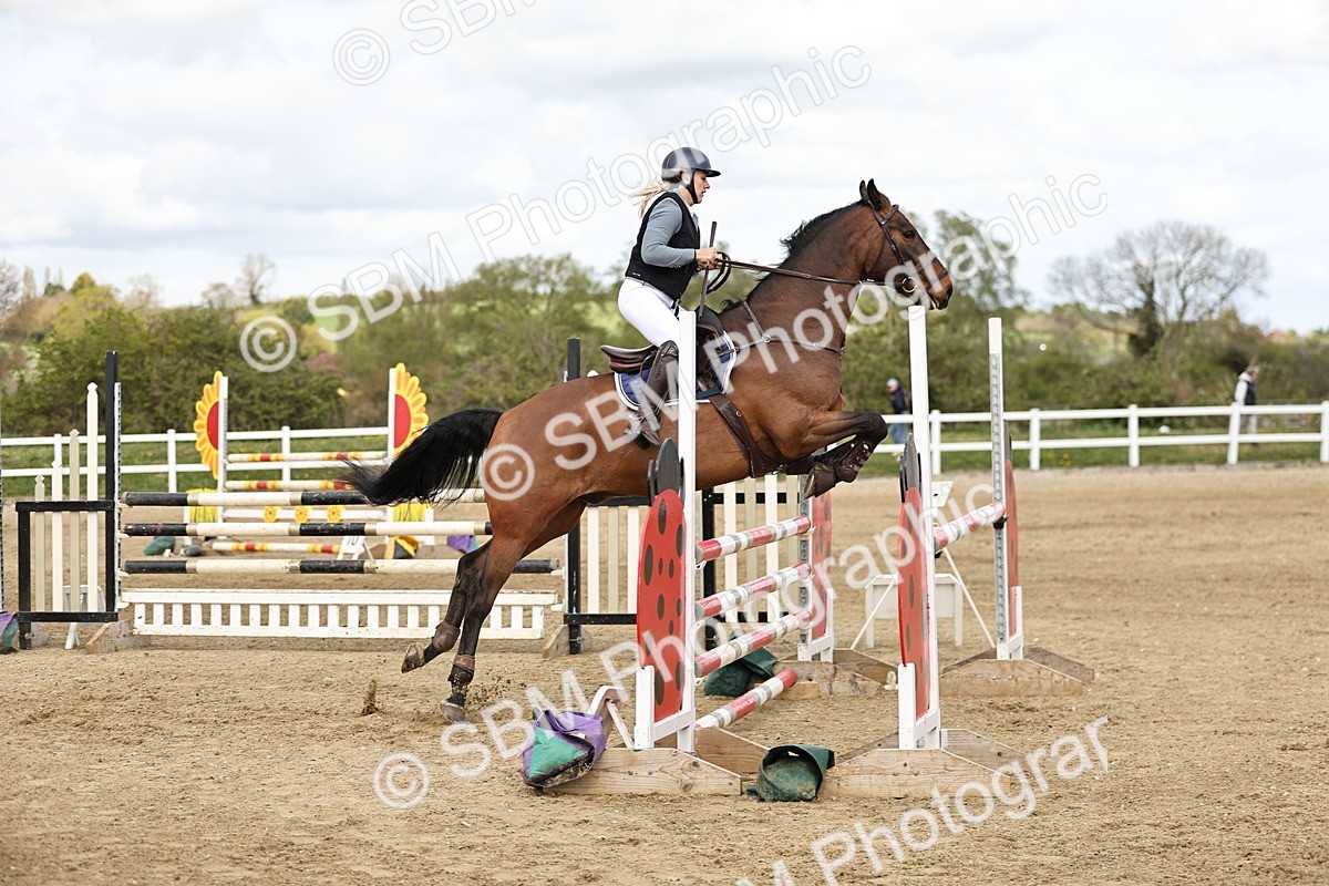 SBM_001253 - Class 4 - Senior Newcomers - 1.10m