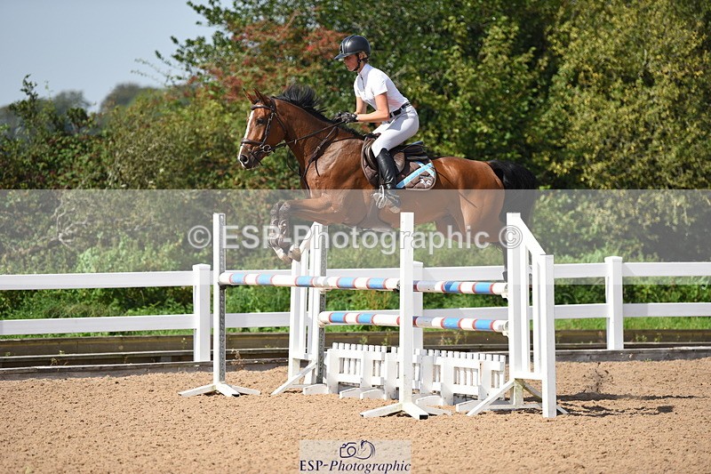 230906A-130928-00433 - Newcomers & 1.10m Open