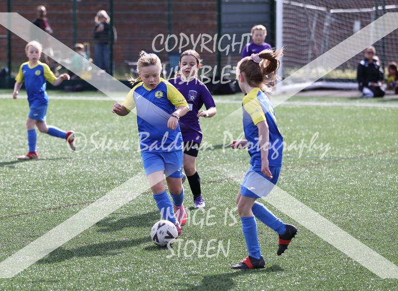 1DX30034 - Sat 13th U9 Girls
