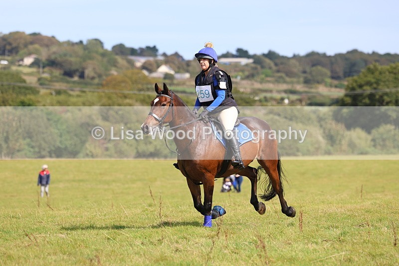 3E7A7126 - Class 2: Trekenning Open: Yellow Boat