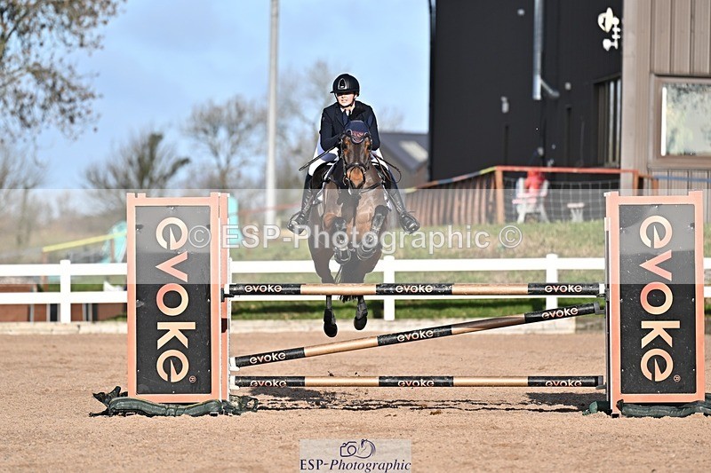 260107-122336-00311 - Cls 4 Newcomers and 1.10m