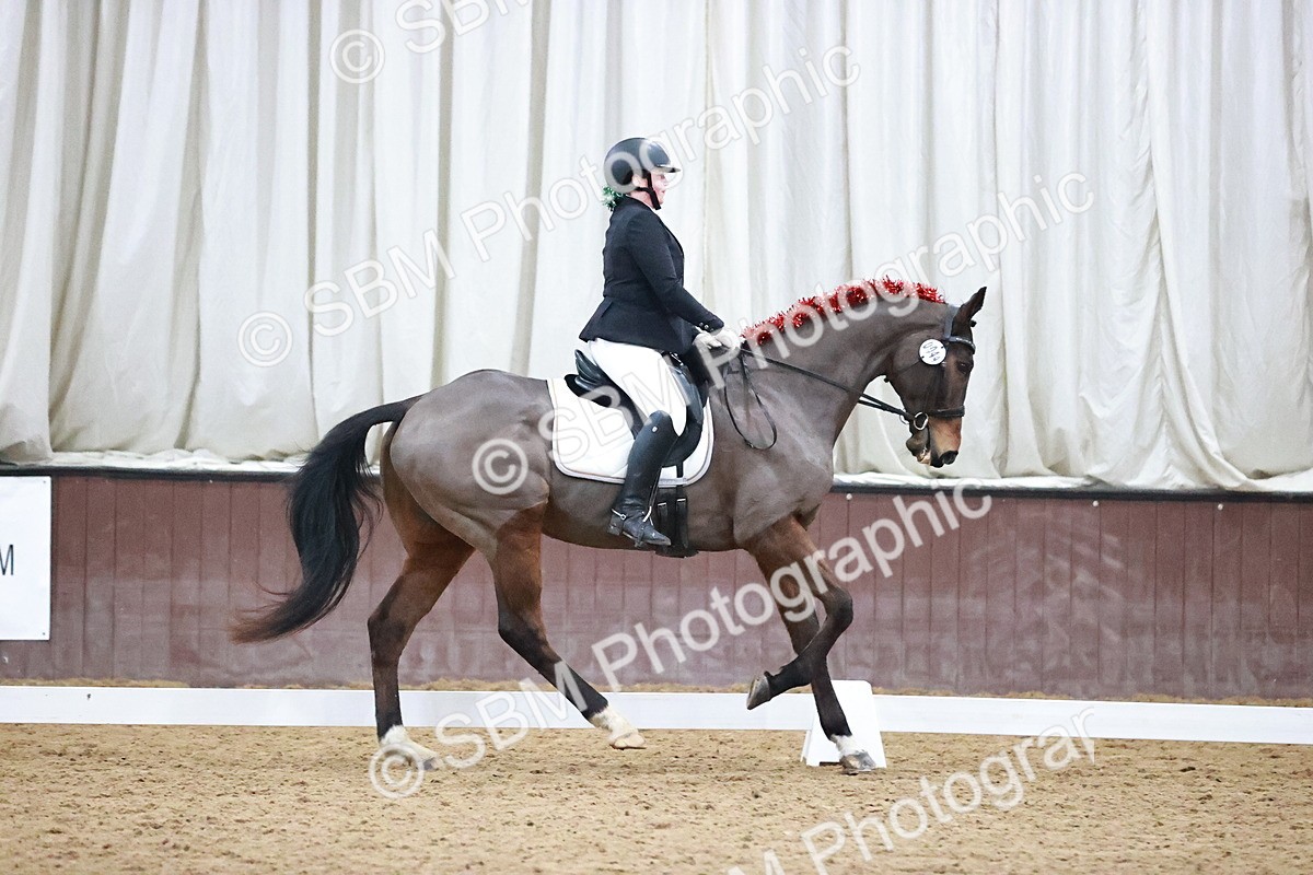 SBM_001712 - Class 9 - Novice 4