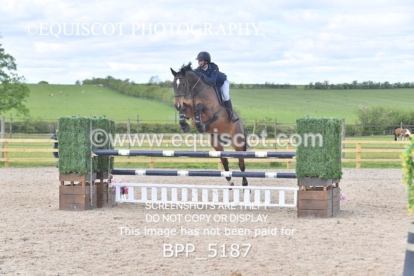 BPP_5187 - CLASS 19 SAT Senior Newcomers/ 1.10m Open