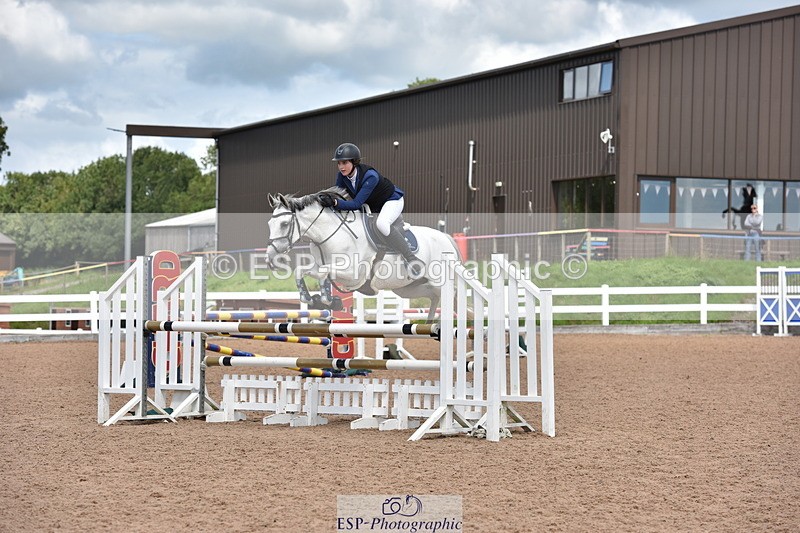 230806A-140124-02291 - Cls 21 Pony Newcomers & 1m Open