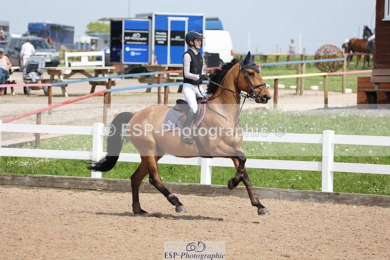 240510A-141052-07487 - Cls 17 1.05m National Am Quali