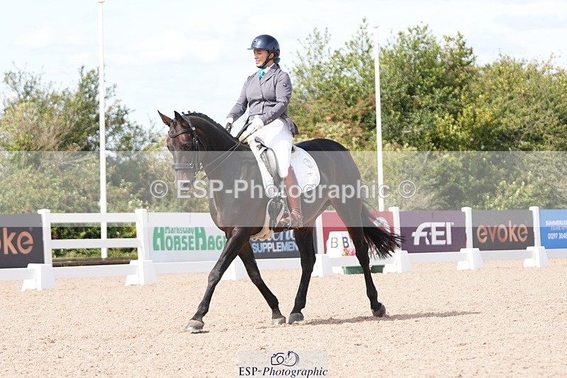 250906-135818-03431 - 102-Laura.MarshallCha.cha.herself