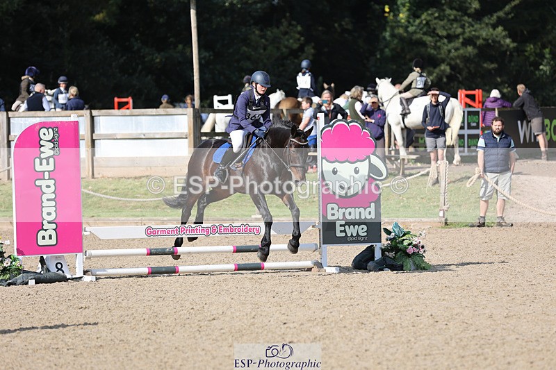 240823X-094324-14656 - 60cm R1 8.30 to 10.00