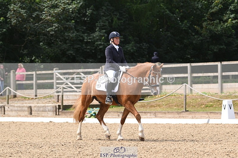 250720A-115319-10053 - 142-Jane.Emmett-Tresorya.Carlo